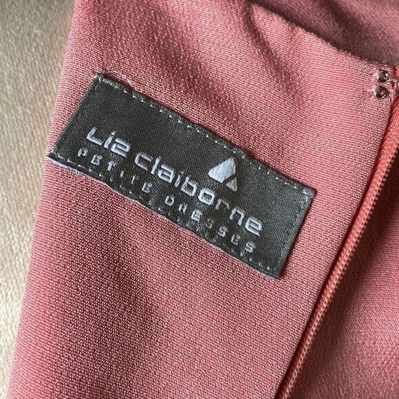 Liz Claiborne Pink Short Sleeved Dress w/ Embroidered Top (Size: 2 Petite) - Picture 11 of 12